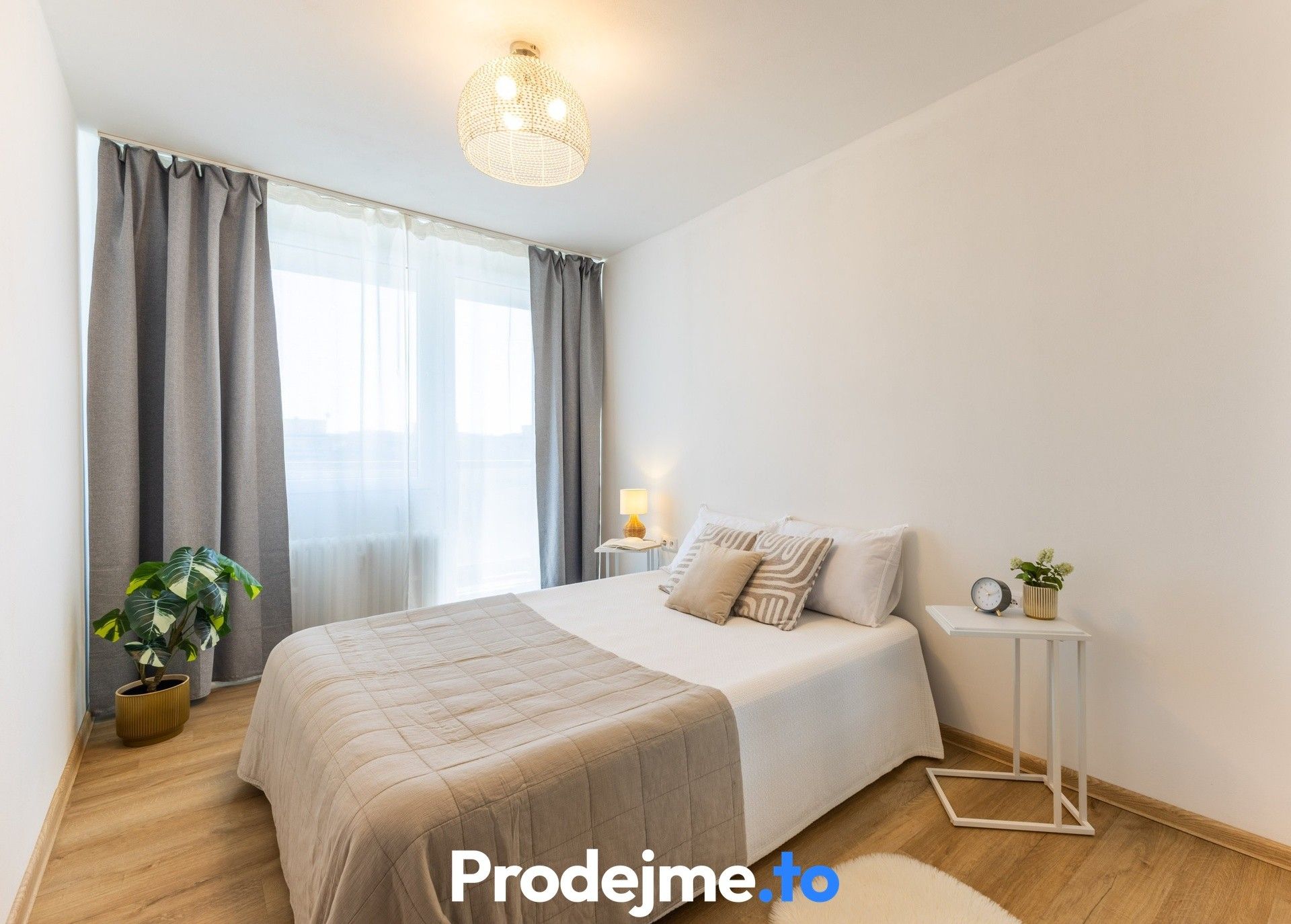 Byt 4+kk · 73 m² · Teplická, Praha - 3