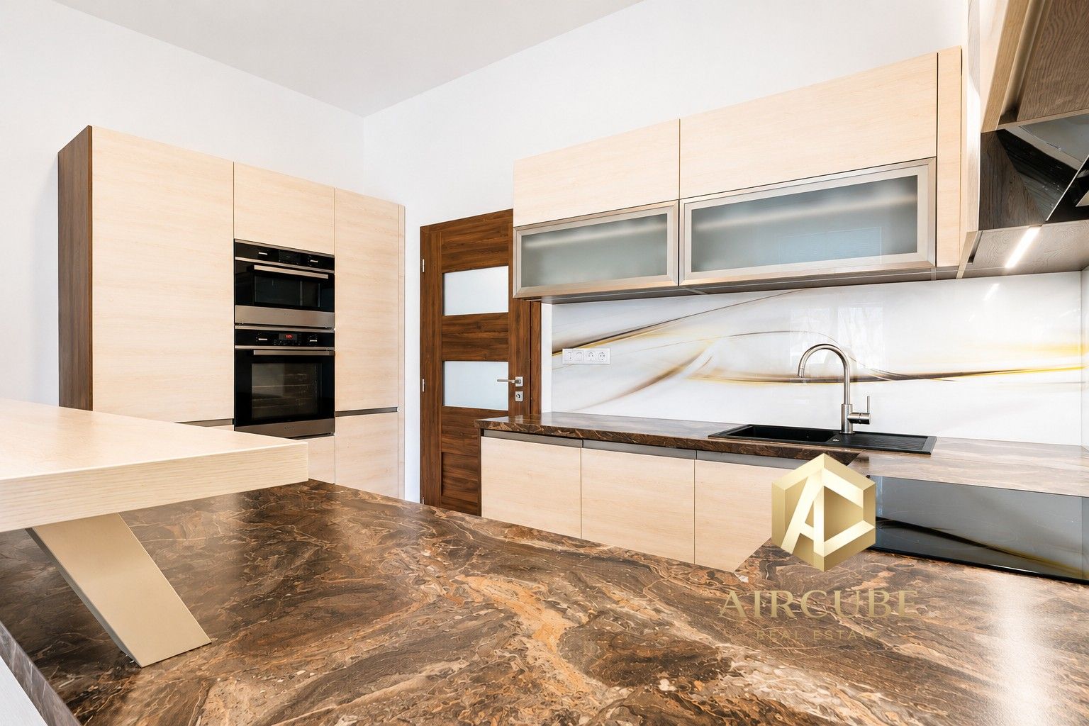 2+kk, Březinova, Praha Karlín, 55 m² - 2