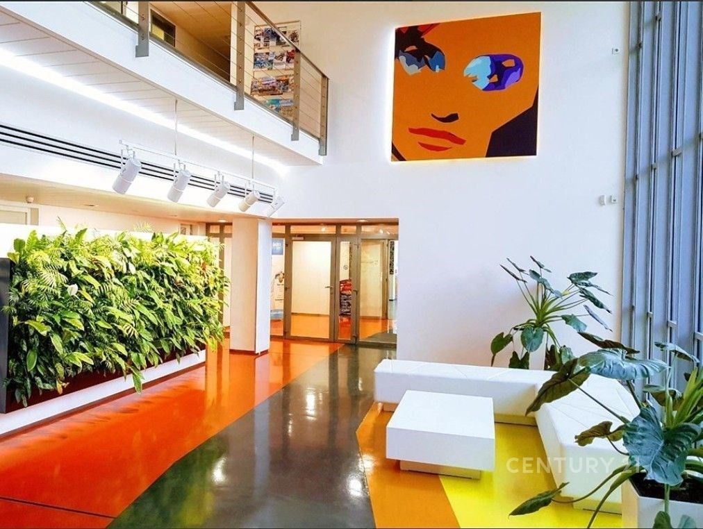 Pronájem kancelář - Doudlebská, Praha, 883 m²