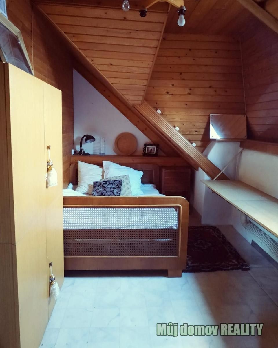 Byty, Lukavecká, Praha, 10 m²