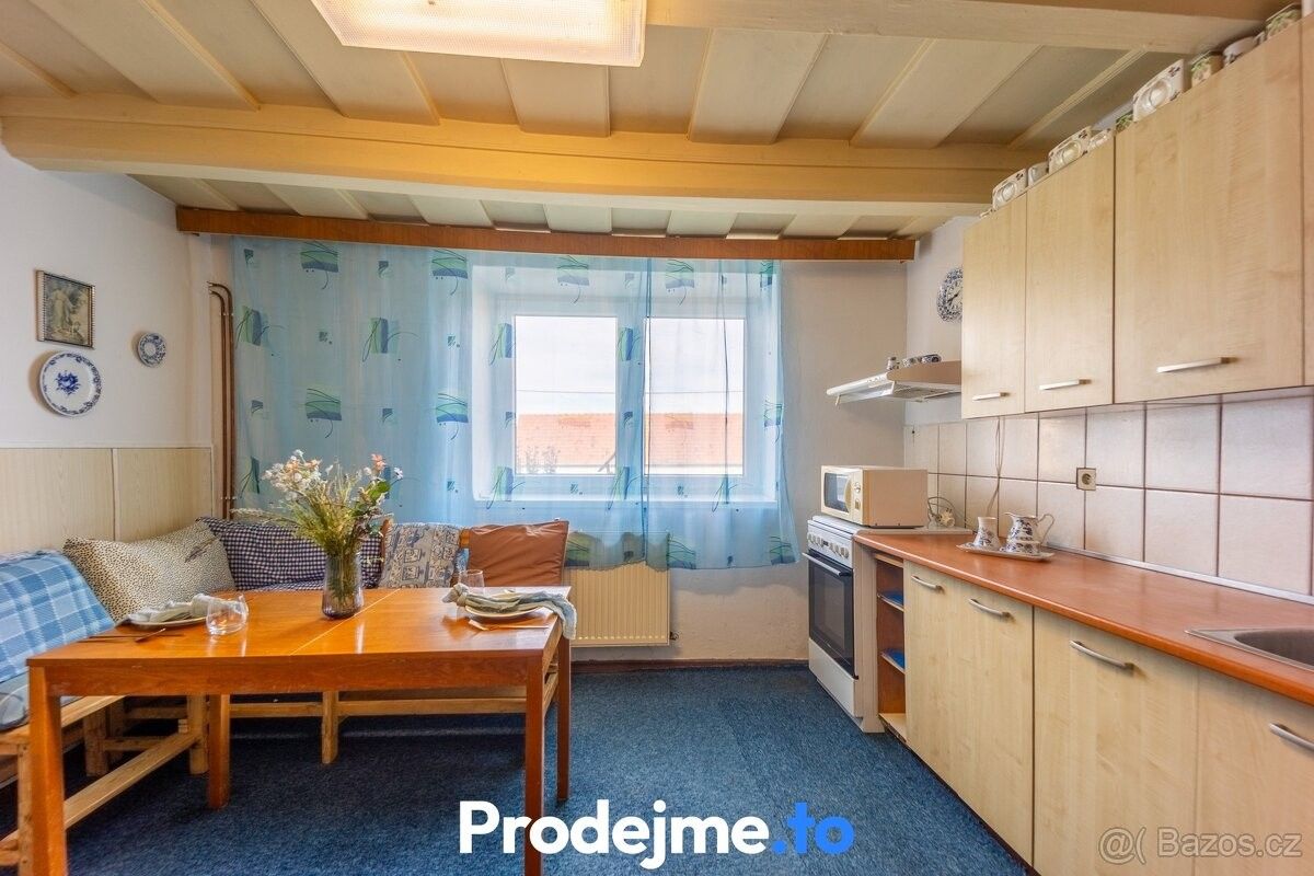 Prodej rodinný dům - Jiřice u Miroslavi, 671 78