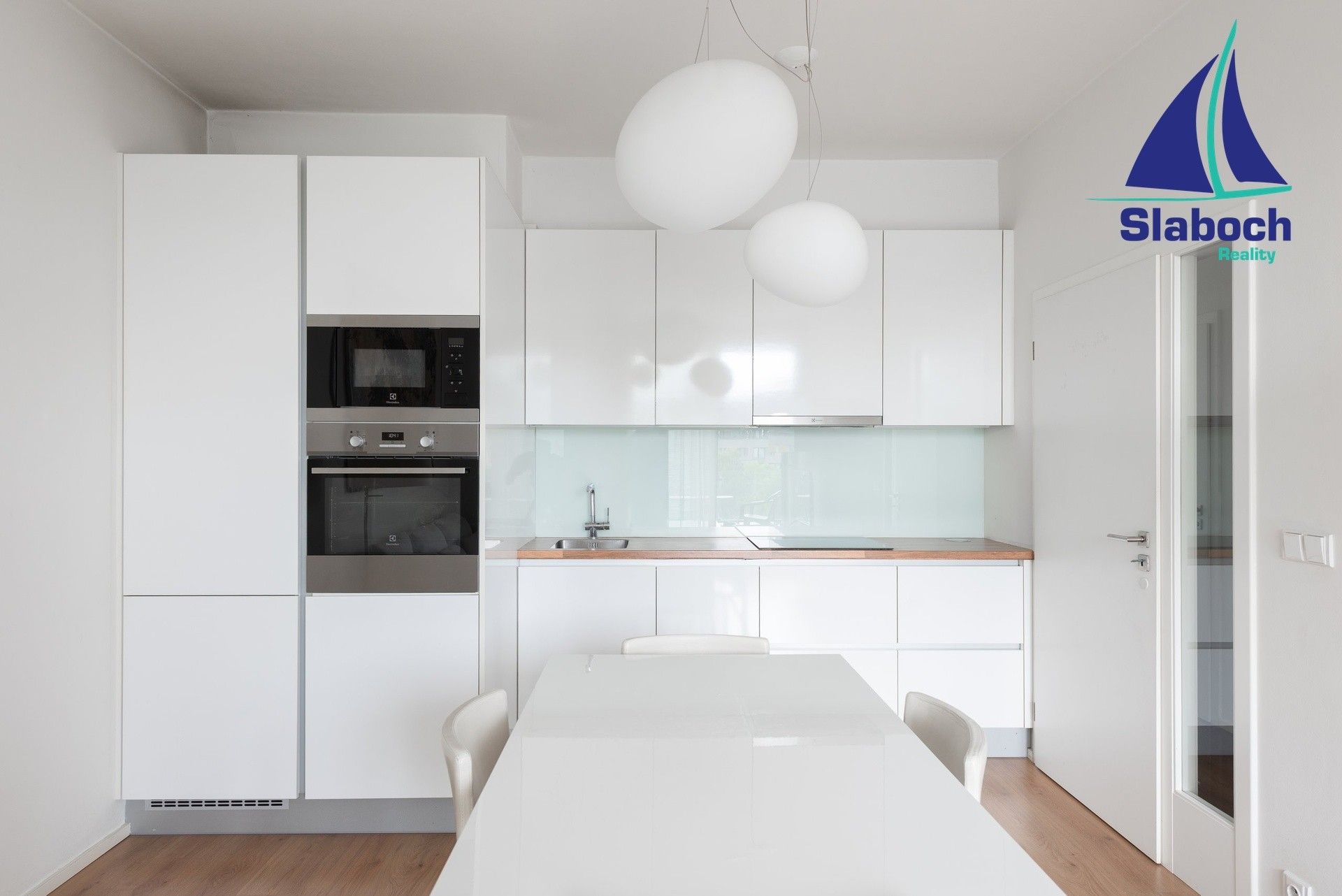 3+kk, Geologická, Praha, 68 m² - 2