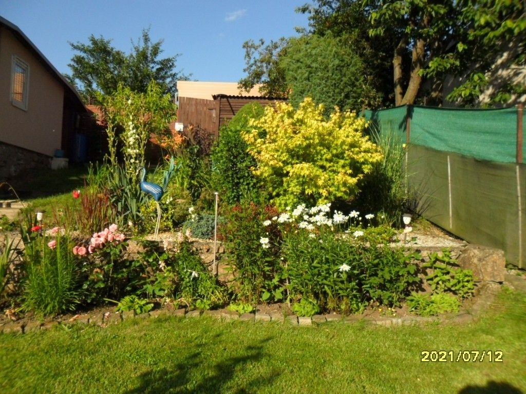 Zahrady, Karlovy Vary, 360 01