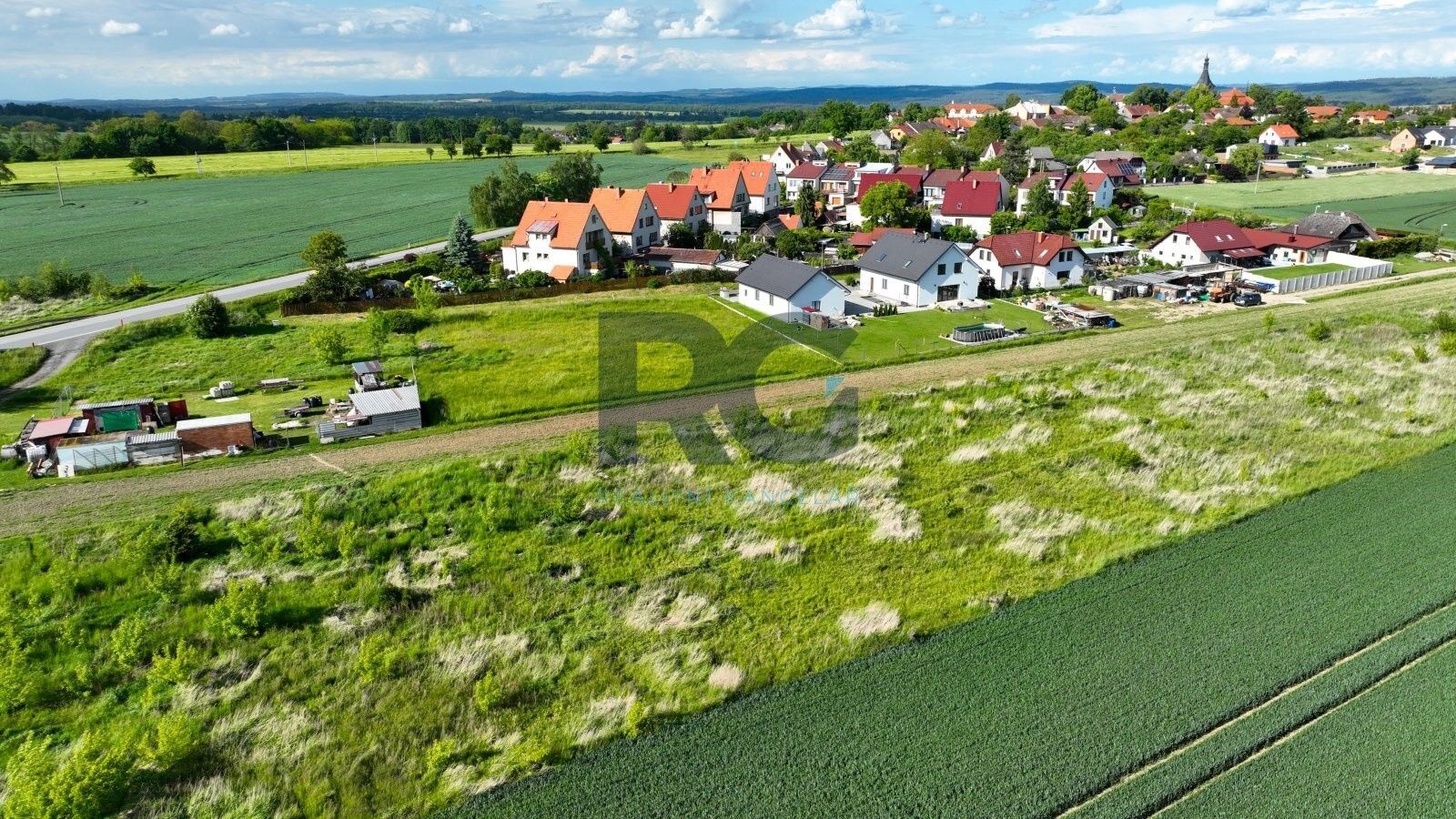 Prodej pozemek pro bydlení - Horní, Záhoří, 985 m²