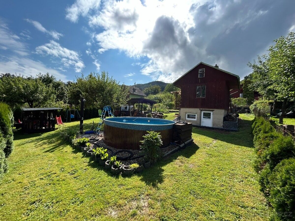 Chaty, Česká Lípa, 470 01