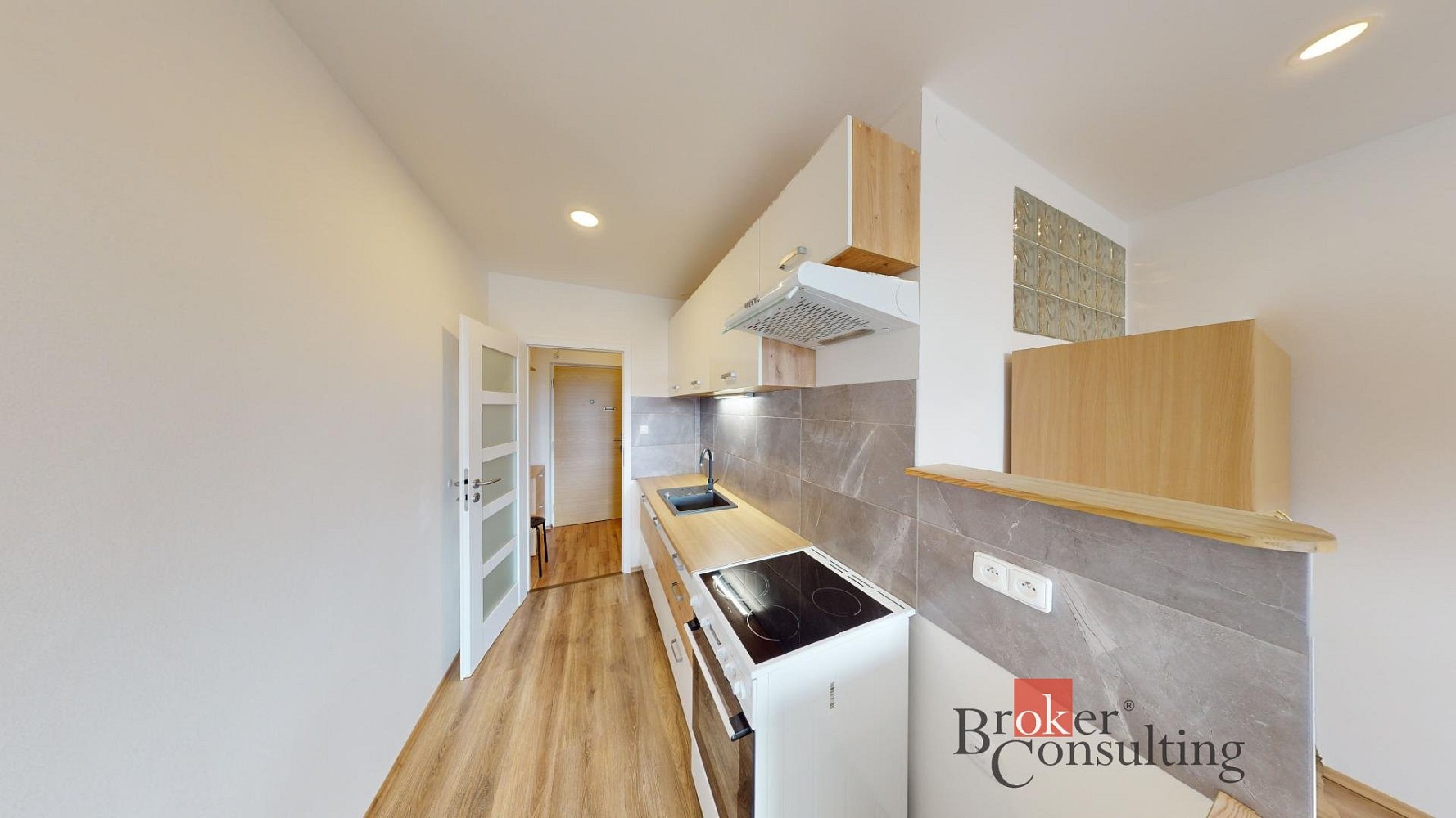 Pronájem byt 1+kk - Průchodní, Letovice, okres Blansko, 28 m² - 5