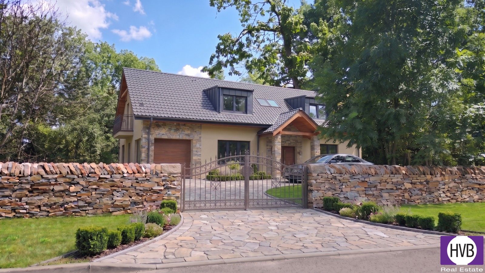 Pozemky pro bydlení, Suchdol, 1 100 m² - 1