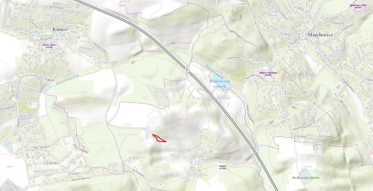 Louka, 3 030 m²