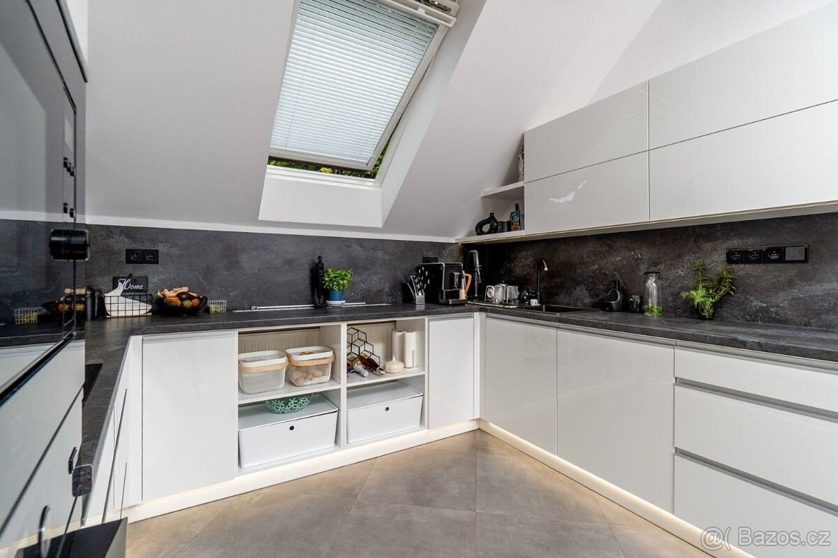 Byty, Rožnov pod Radhoštěm, 756 61