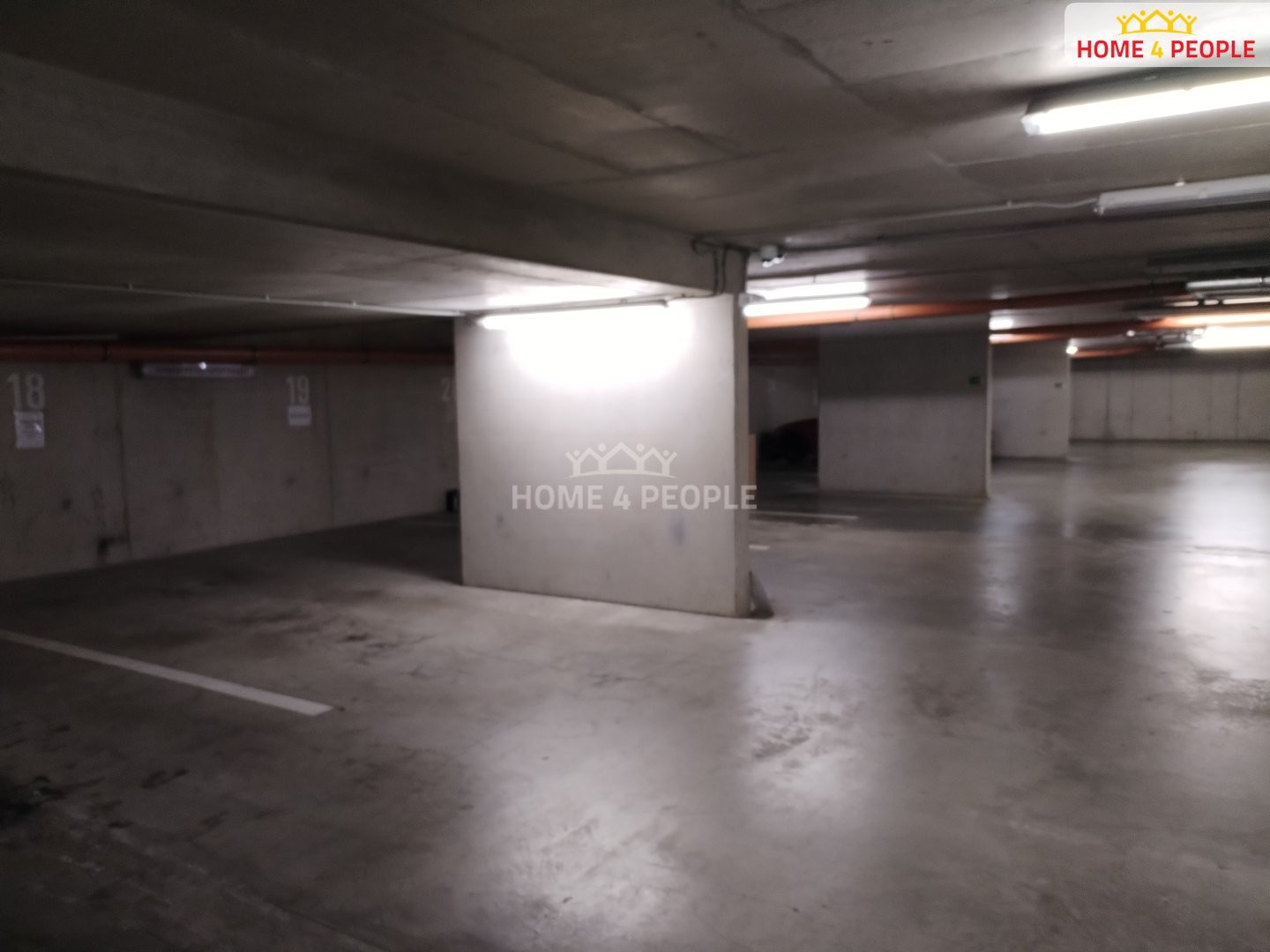 Garáž · 14 m² · Mladých Běchovic, Praha - 3
