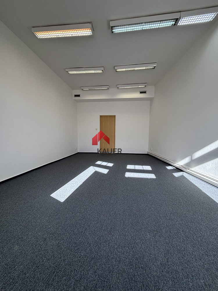 Kancelář, 110 m²