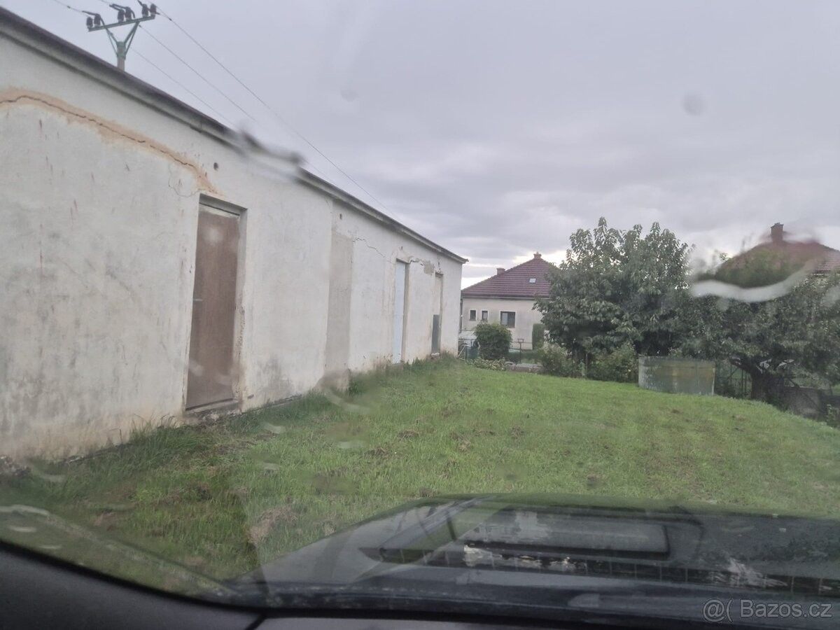 Garáž · Předměřice nad Labem, 503 02 - 3