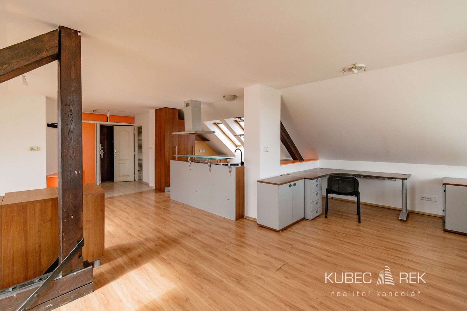 Byt 2+kk · 66 m² · Sezimova 2062, Tábor - 3