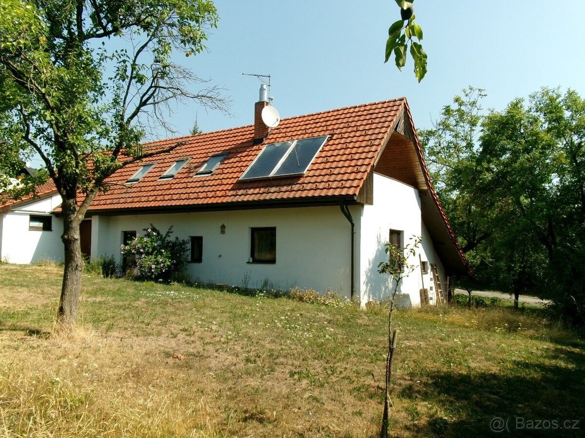 Rodinné domy, Ježov, 696 48