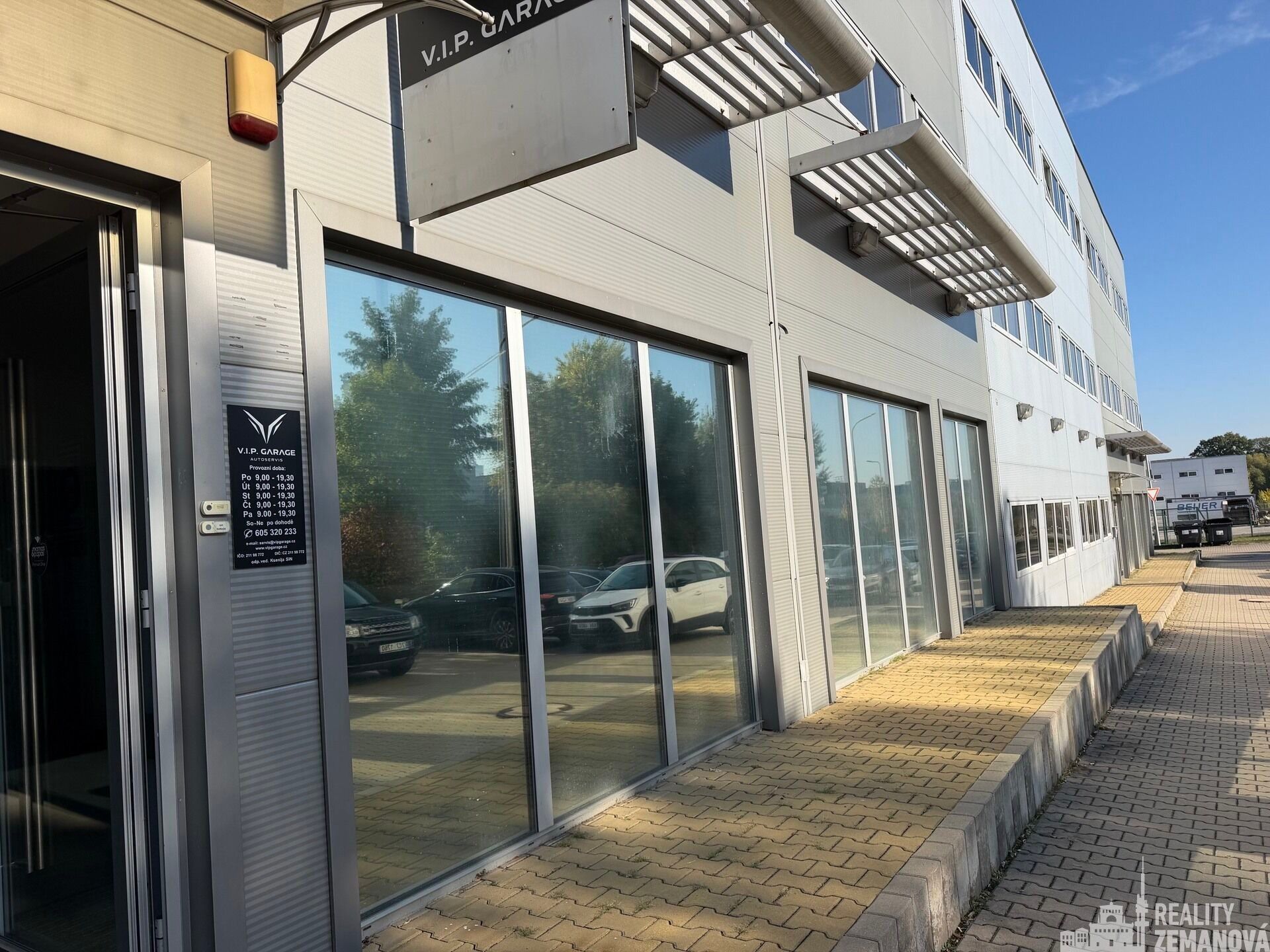 Ostatní, Komerční, Nupaky, 230 m² - 1