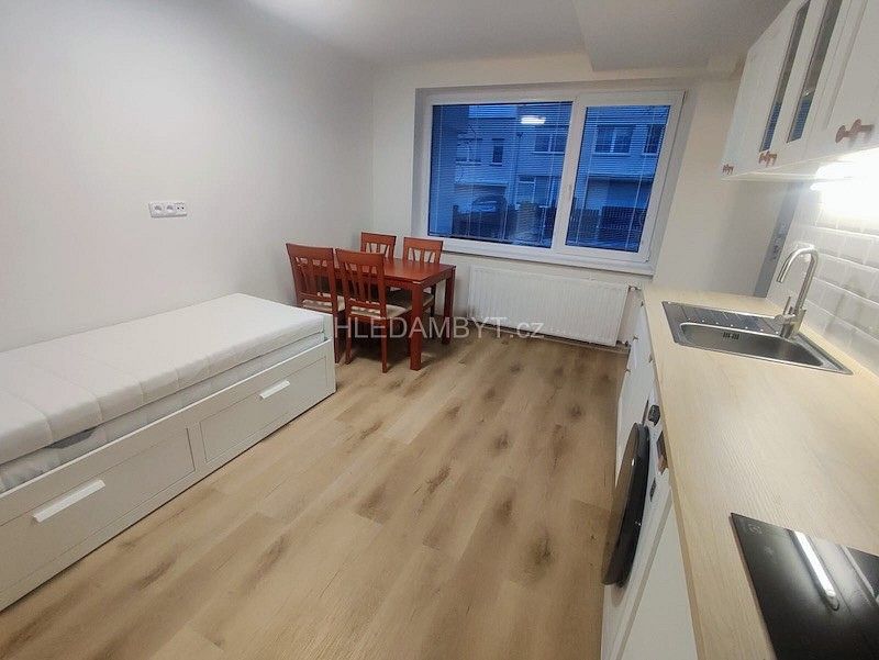 Byt 1+kk · 20 m² · Praha - Břevnov, okres Praha 6, Hlavní město Praha - 3
