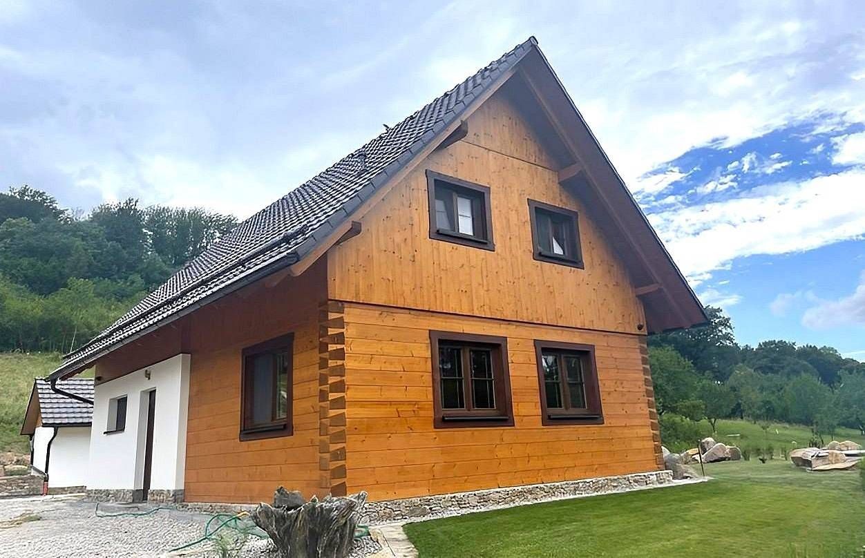 Chaty, Javorník - Javorník nad Veličkou, Jihomoravský kraj - 1
