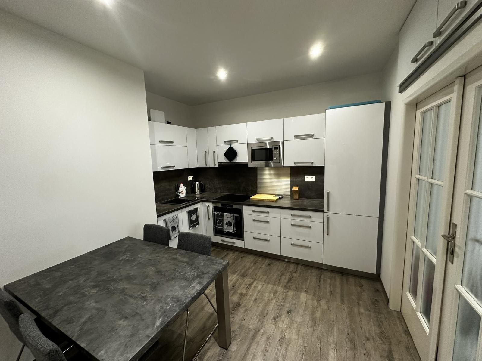 Pronájem byt 3+1 - Vršovická, Praha, 86 m²