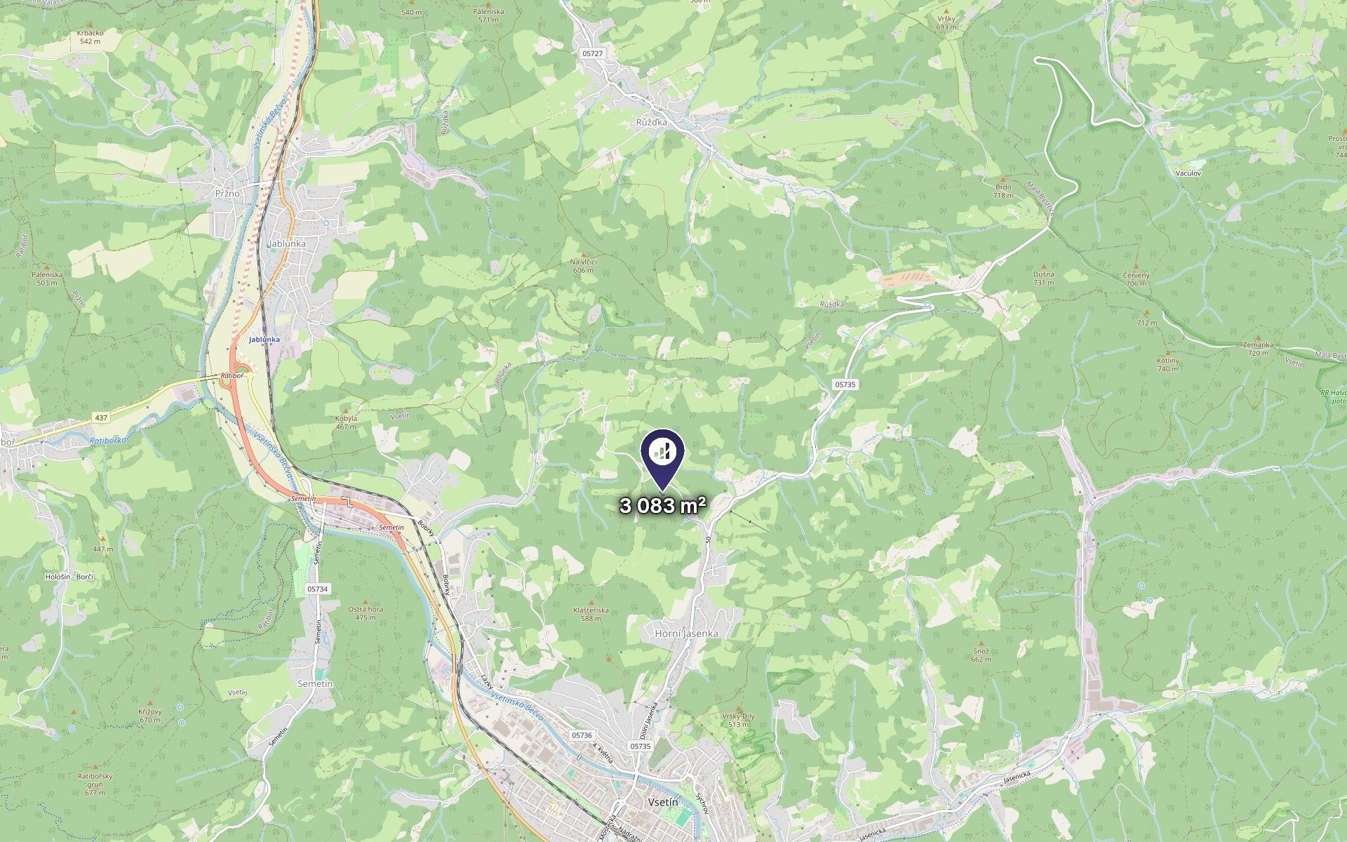 Louka · 3 083 m² · Vsetín - 3