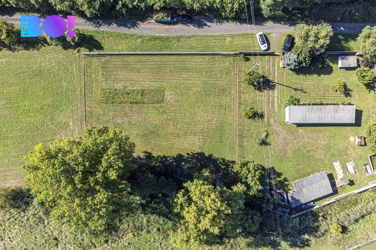 Prodej pozemek pro bydlení - Chlumec nad Cidlinou, 503 51