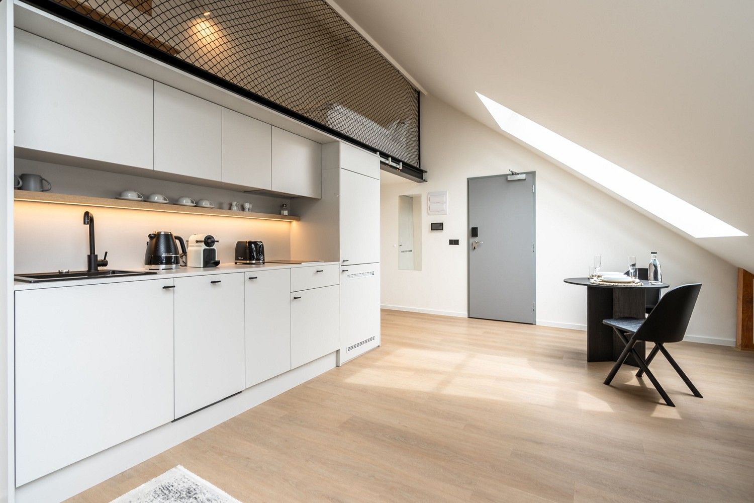 Byt 2+kk · 80 m² · Prvního pluku, Praha 8 - Karlín - 3