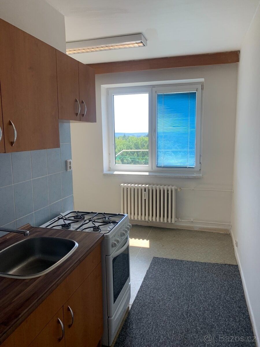 Pronájem byt 1+1 - Orlová, 735 14, 38 m²