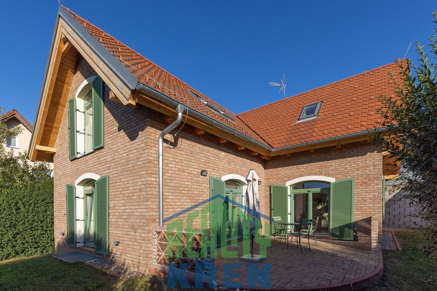 Rodinné domy, Praha - Suchdol, okres Praha 6, Hlavní město Praha, 212 m² - 1