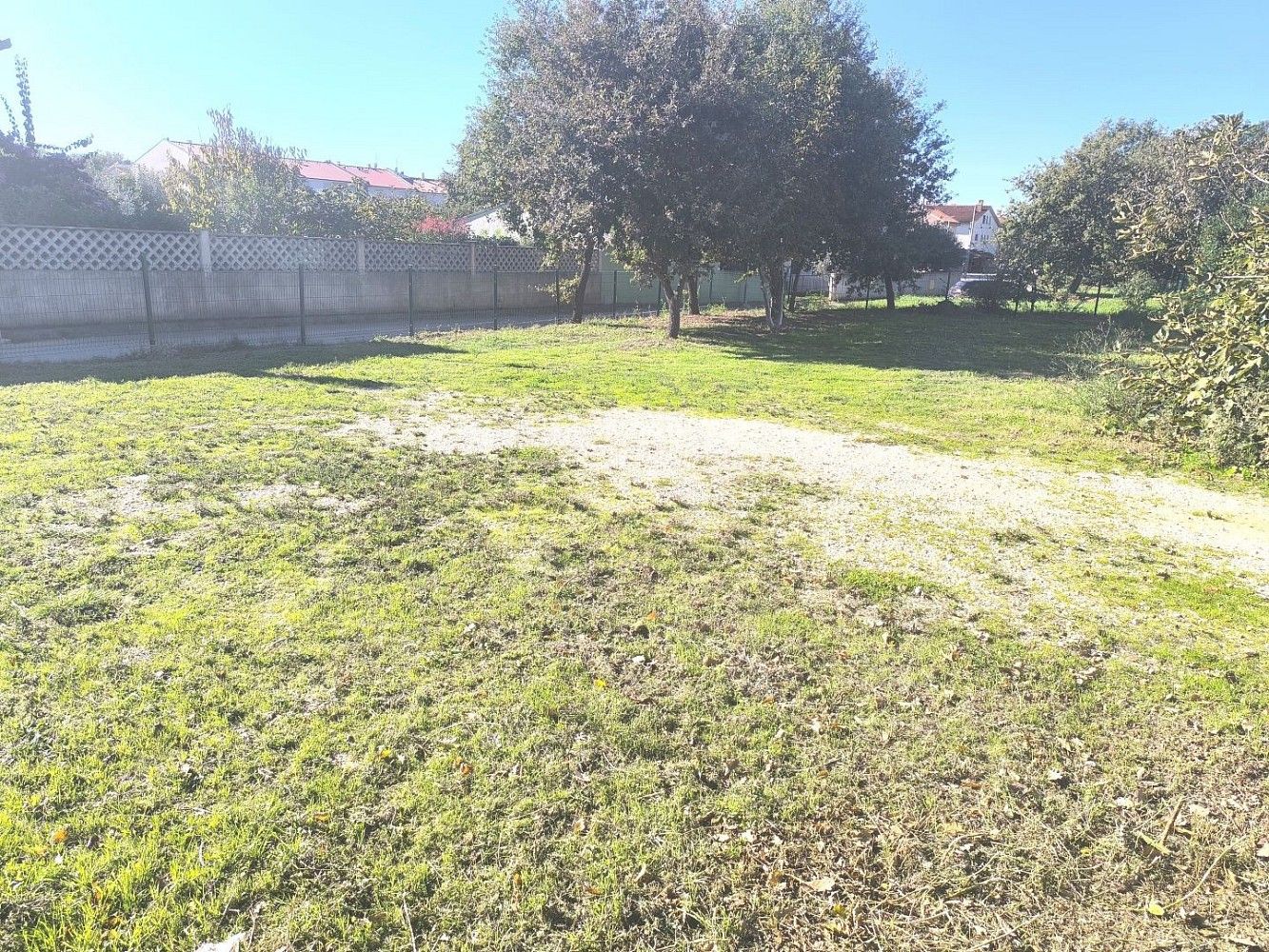 Pozemek pro bydlení, 593 m²