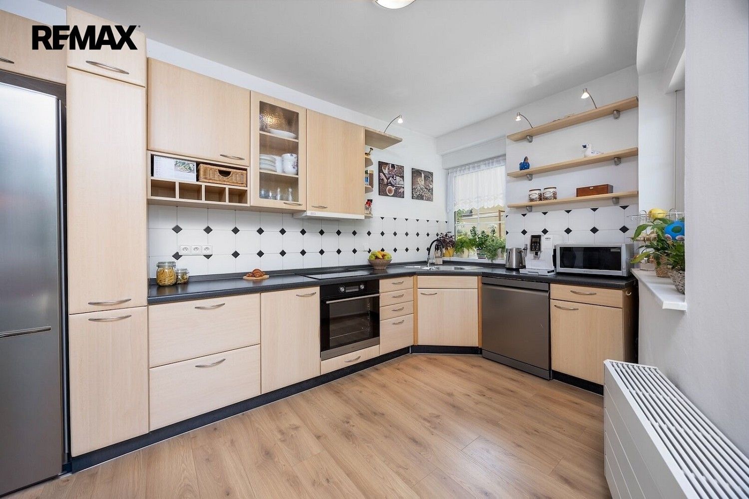 Prodej rodinný dům - Praha - Šeberov, okres Praha 11, Hlavní město Praha, 190 m² - 2
