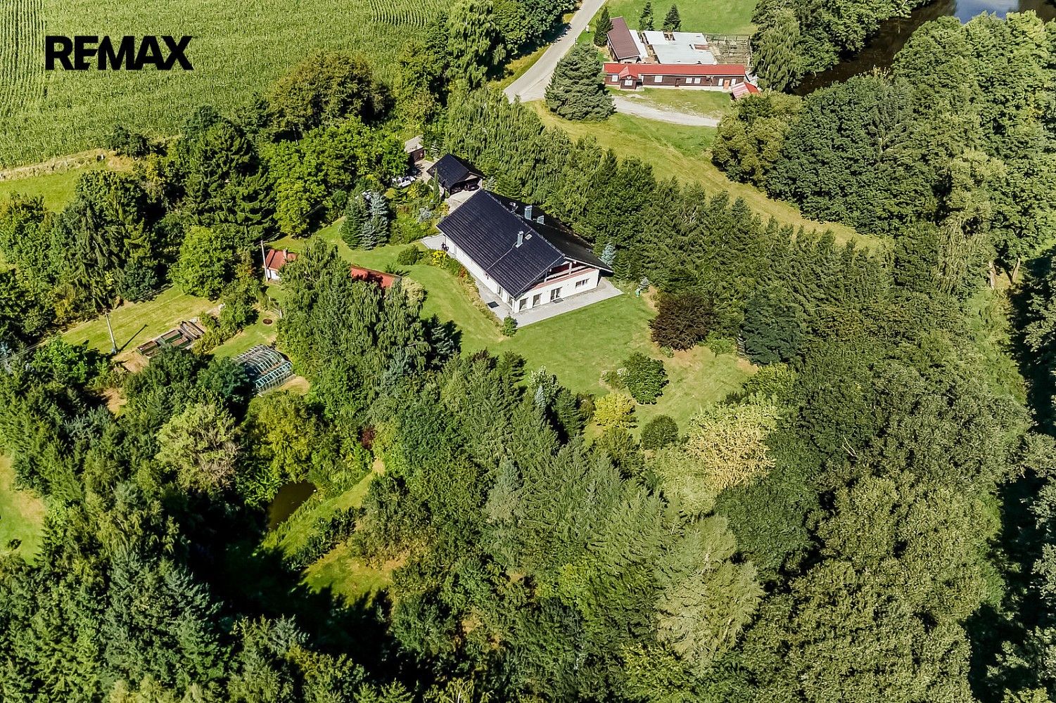 Rodinné domy, Předslavice, okres Strakonice, Jihočeský kraj, 538 m² - 1