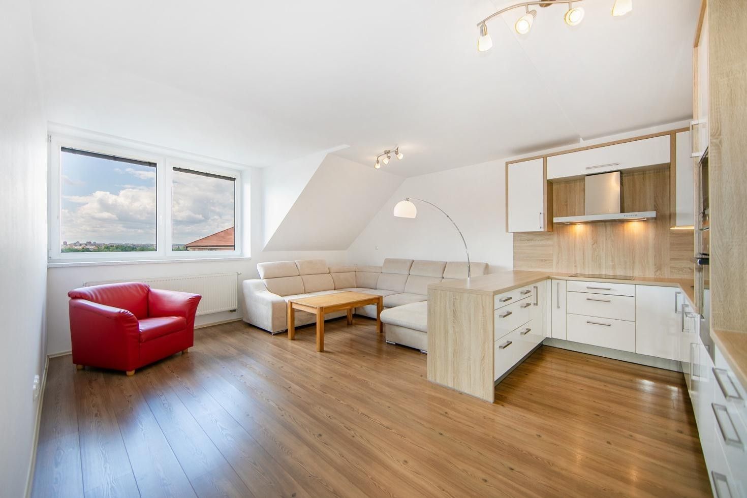 3+kk, Otýlie Beníškové, Plzeň - Plzeň, Plzeňský kraj, 82 m² - 2