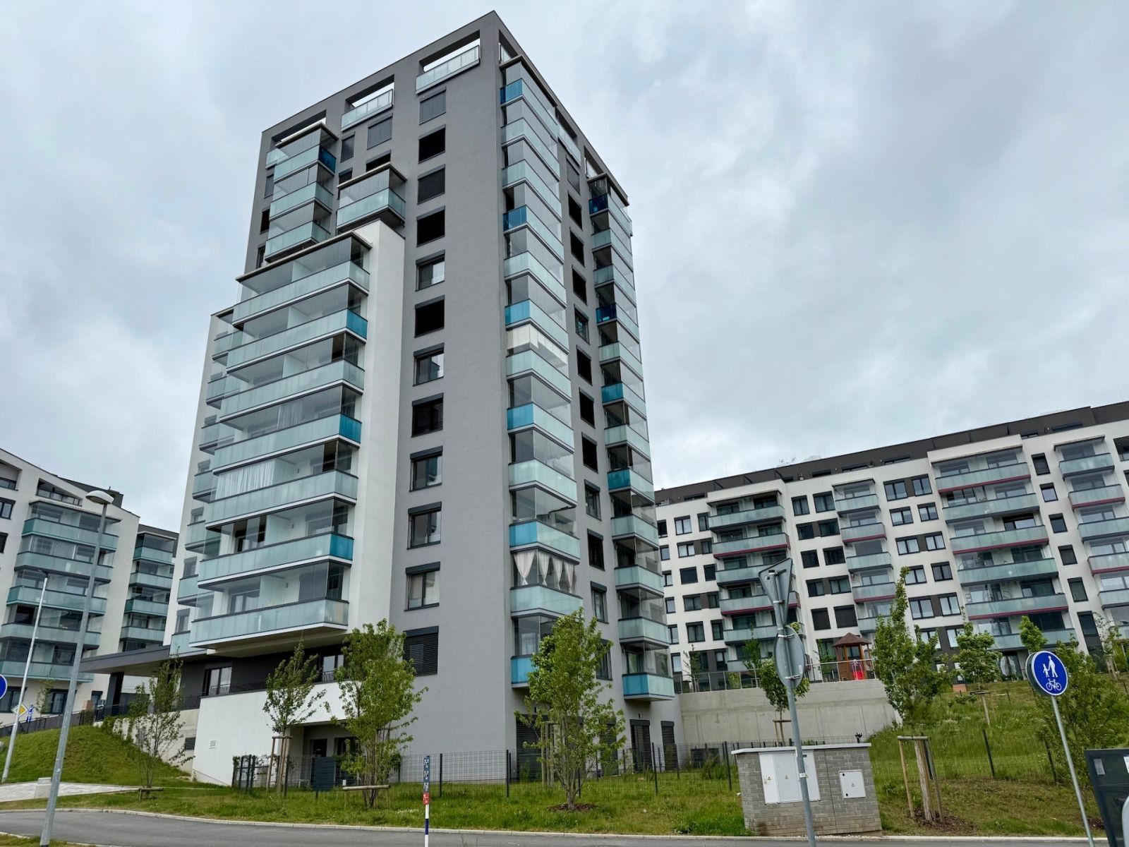 Garáže, Laponská, Praha - Hloubětín, 13 m² - 2