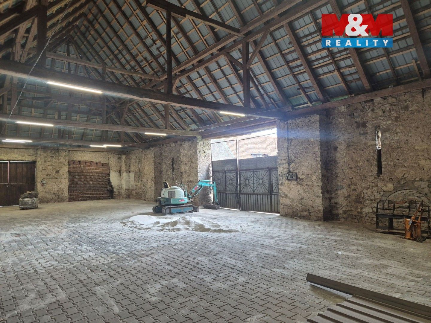 Pronájem sklad - Beskydy, 350 m² - 5