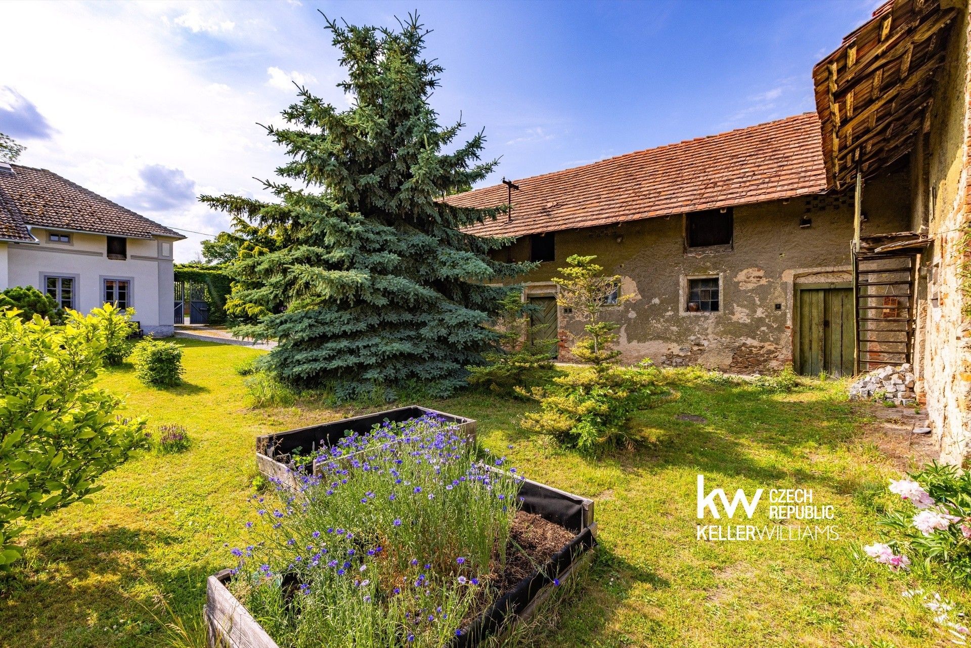 Rodinné domy, Chrášťany Chotouň, 157 m² - 2