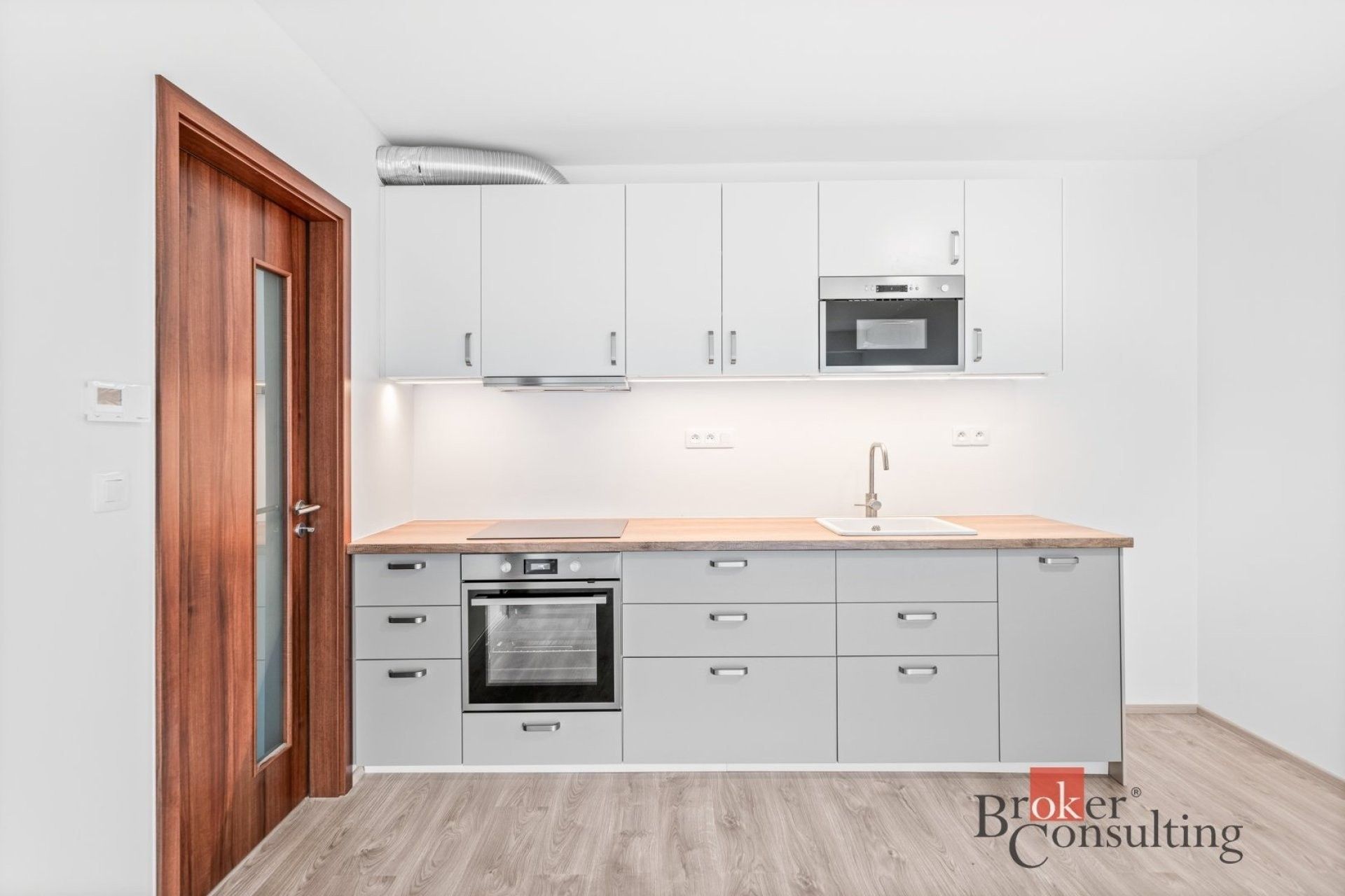 Pronájem byt 2+kk - Kopřivová,Hořovice, 56 m² - 2