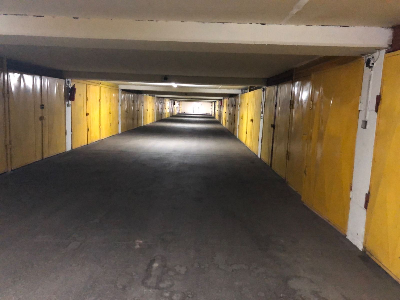 Garáž · 17 m² · Davídkova, Praha - Libeň - 4
