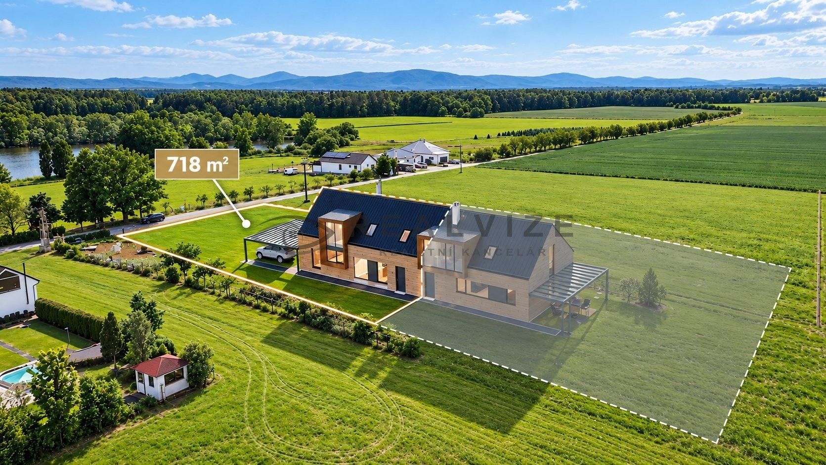 Pozemek pro bydlení, 718 m²