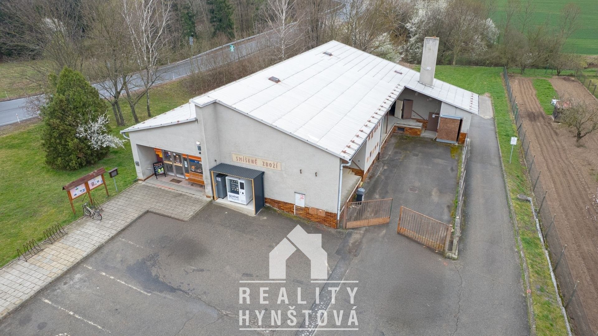 Prodej obchodní prostory - Vranovice, Vranovice-Kelčice, 586 m²