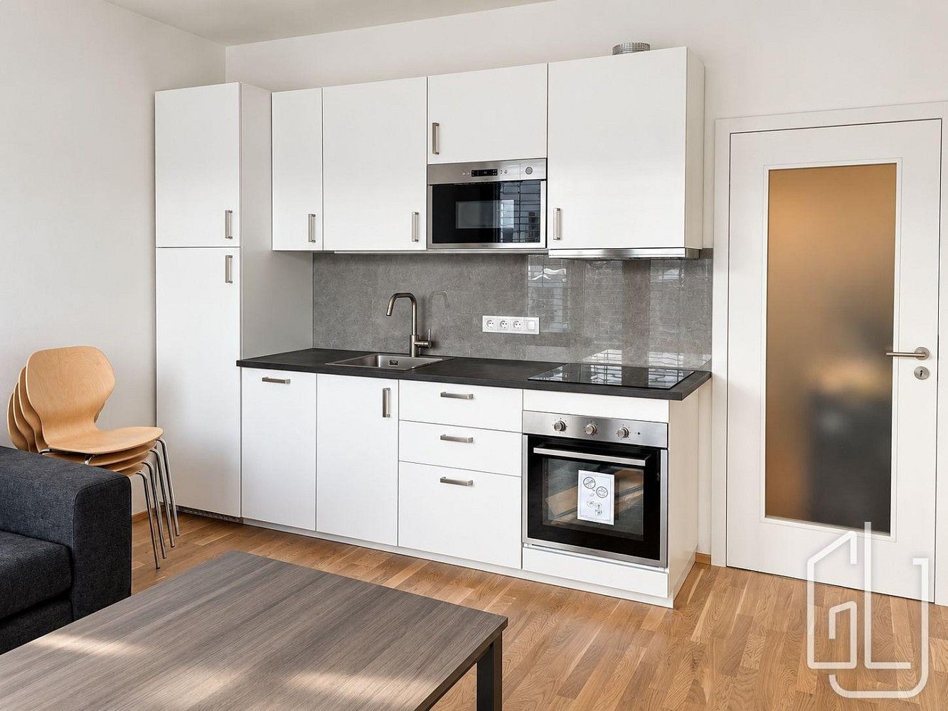 2+kk, Praha - Karlín, okres Praha 8, Hlavní město Praha, 38 m² - 2