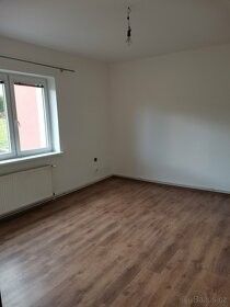 Byt 2+1 · 60 m² · Děčín XXVIII-Folknáře - 3