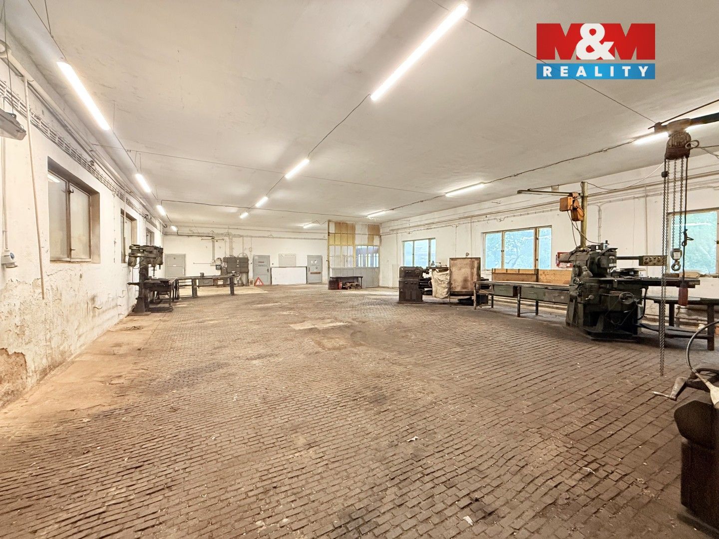 Pronájem výrobní prostory - Lány, Svitavy, 318 m²