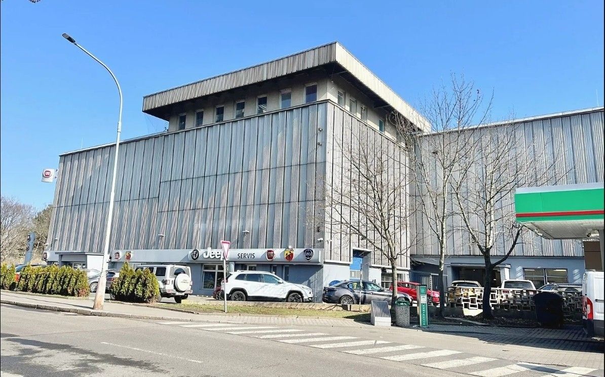 Garáž, 12 m²