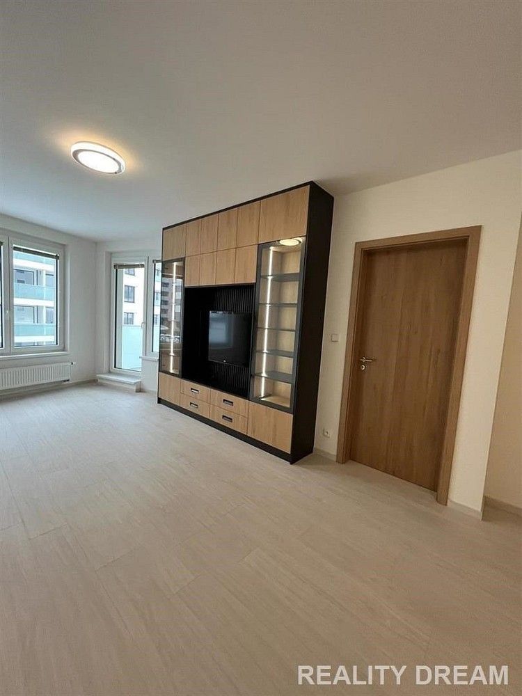 Pronájem byt 2+kk - Praha - Stodůlky, okres Praha 13, Hlavní město Praha, 60 m² - 5