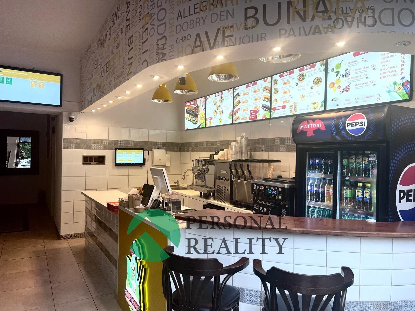 Restaurace, náměstí Generála Kutlvašra, Praha, 300 m²