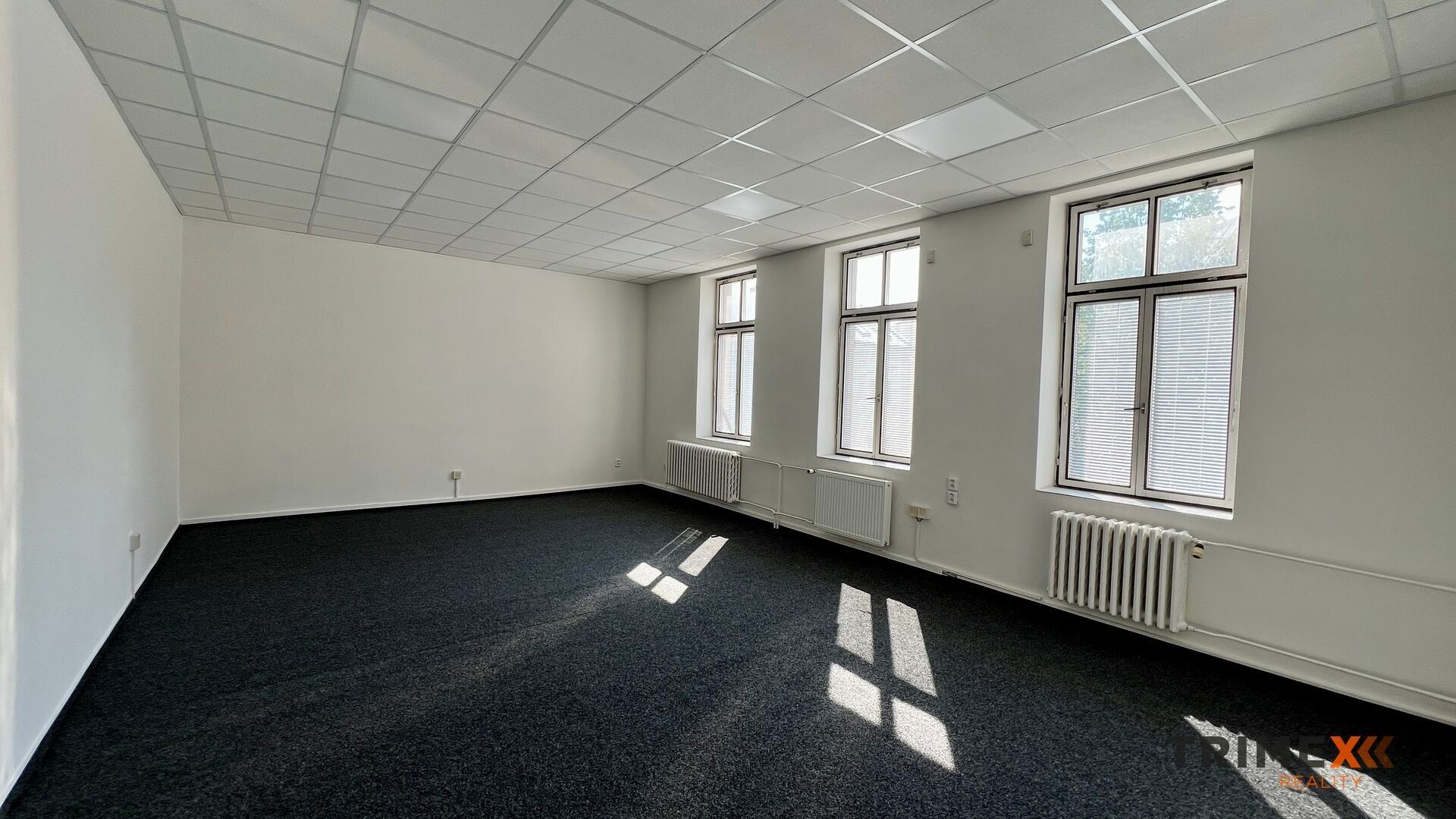 Kanceláře, Fügnerova , Ostrava Přívoz, 40 m² - 1