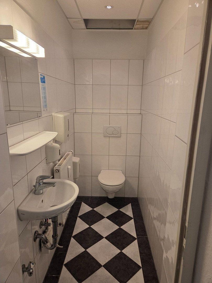 Pronájem kancelář - Lloydstraße 31 Bremerhaven Mitte-Süd Bremen 27568, 172 m² - 5