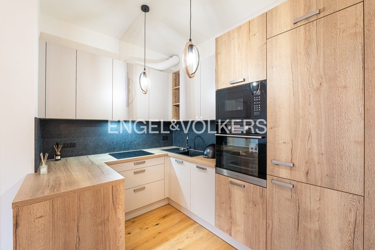 Pronájem byt 2+kk - Medkova, Praha, 53 m²