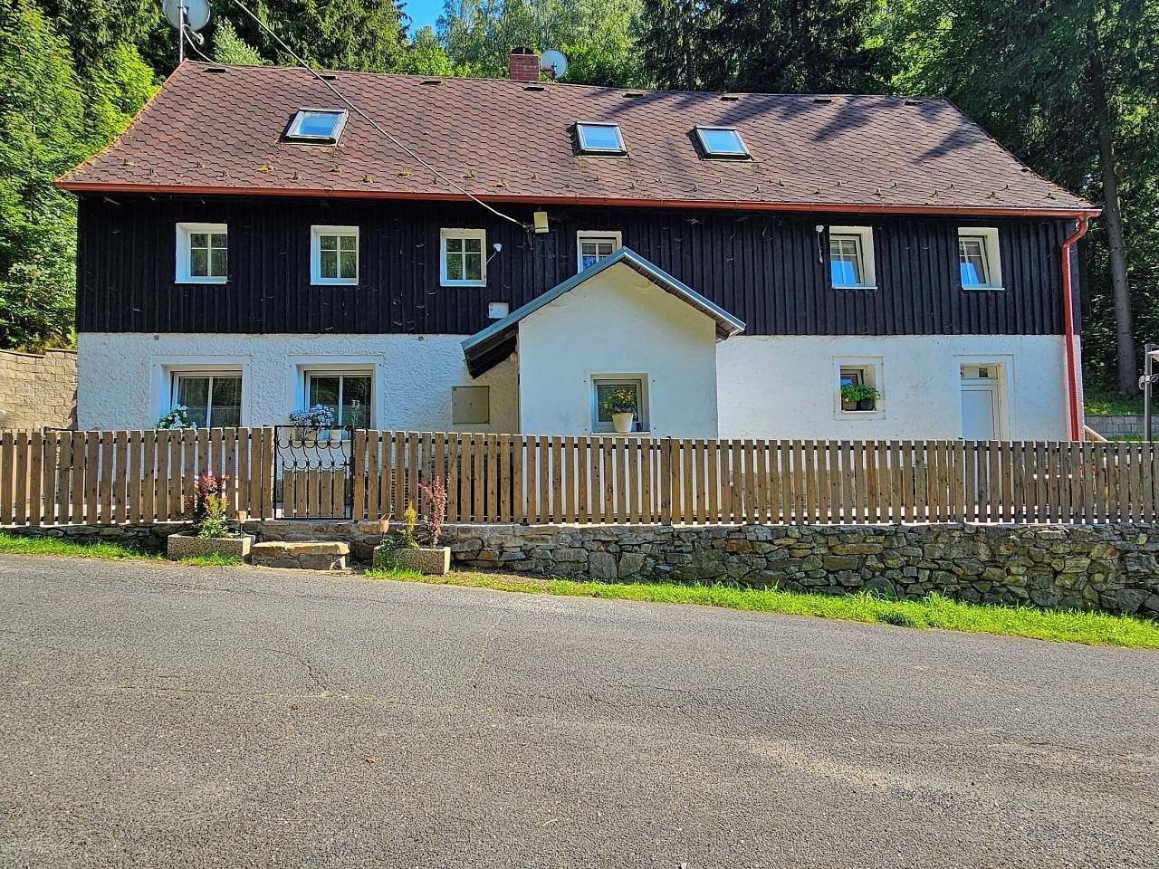 Chaty, Český Jiřetín - Český Jiřetín, Ústecký kraj - 1