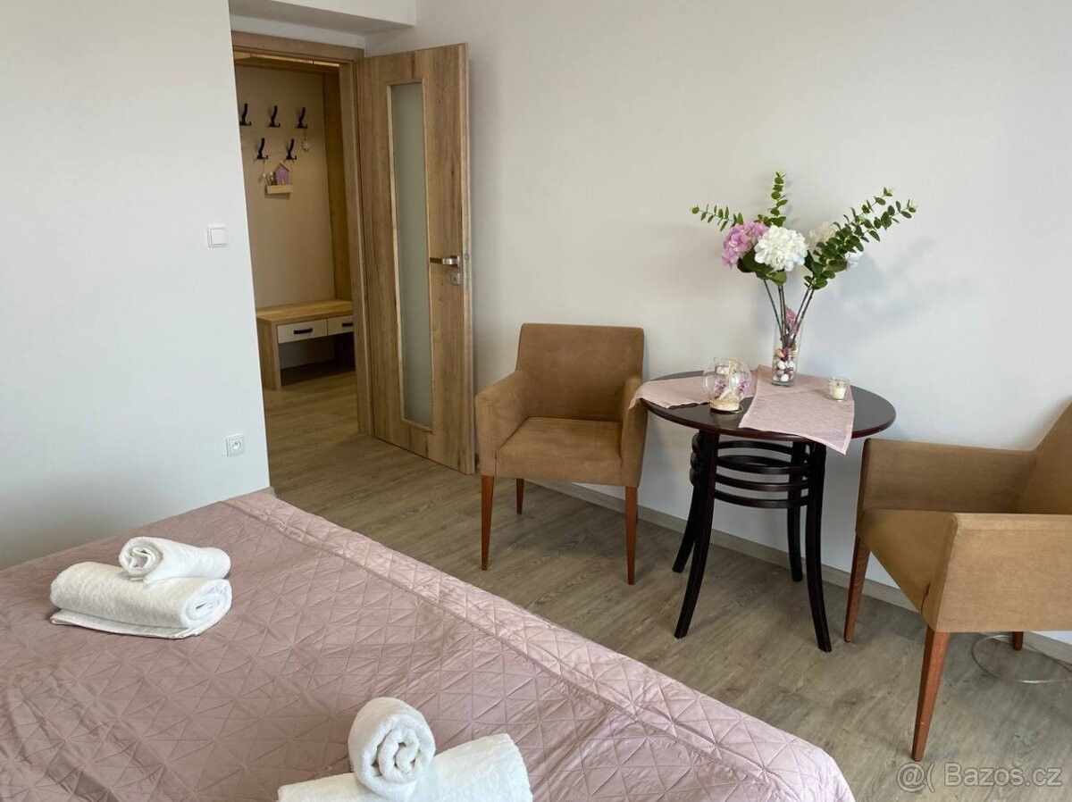 Pronájem byt - Hradec Králové, 500 02