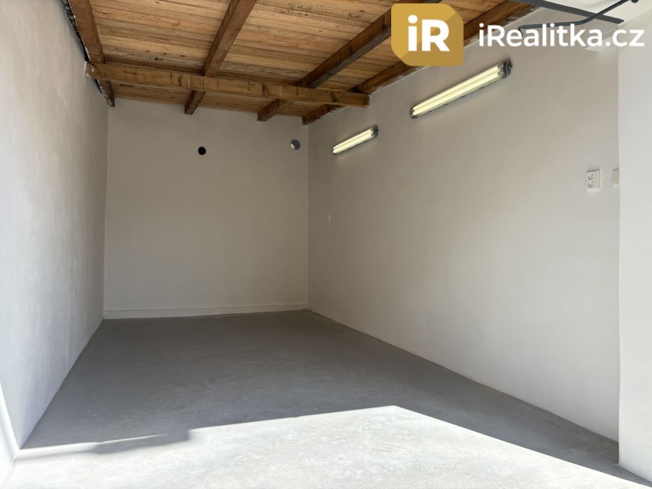 Garáže, Poštovní, Studénka, 17 m² - 2